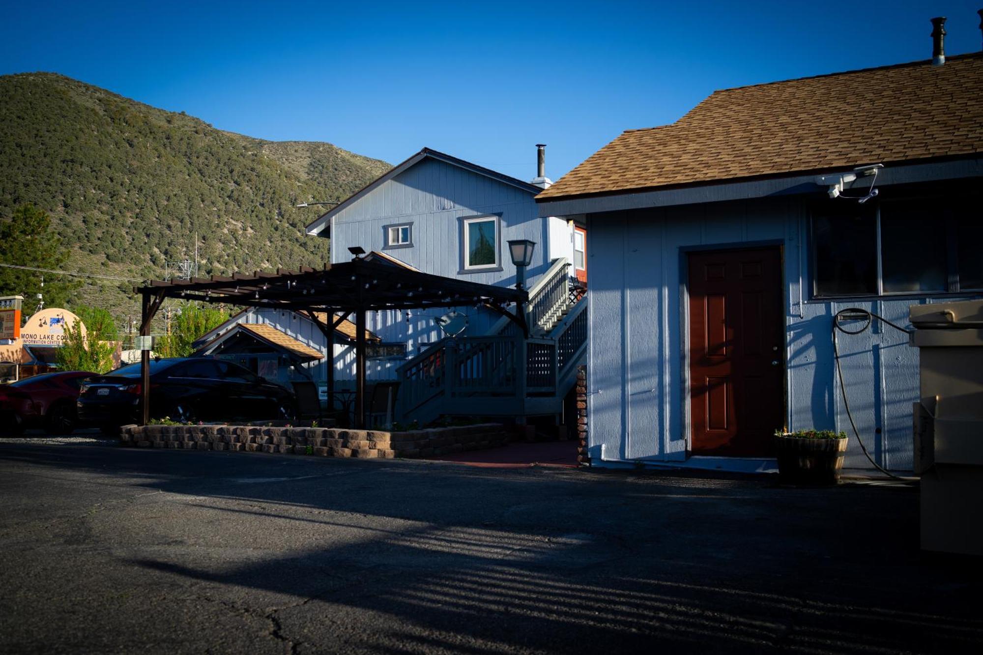 Yosemite Gateway Motel Lee Vining Exterior foto